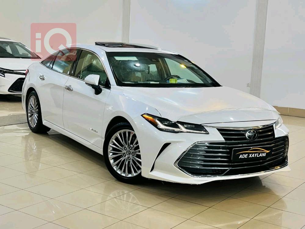 تۆیۆتا ئەڤەلۆن